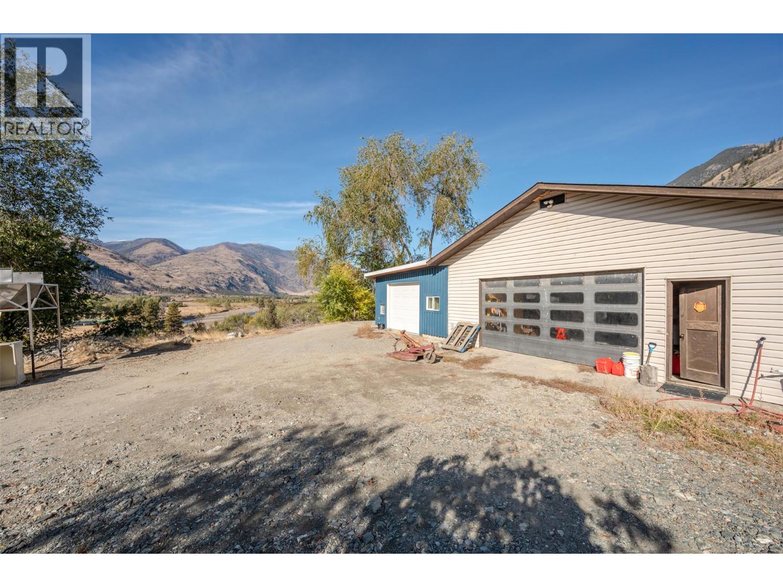  1002/963 Highway 3 Other, Cawston