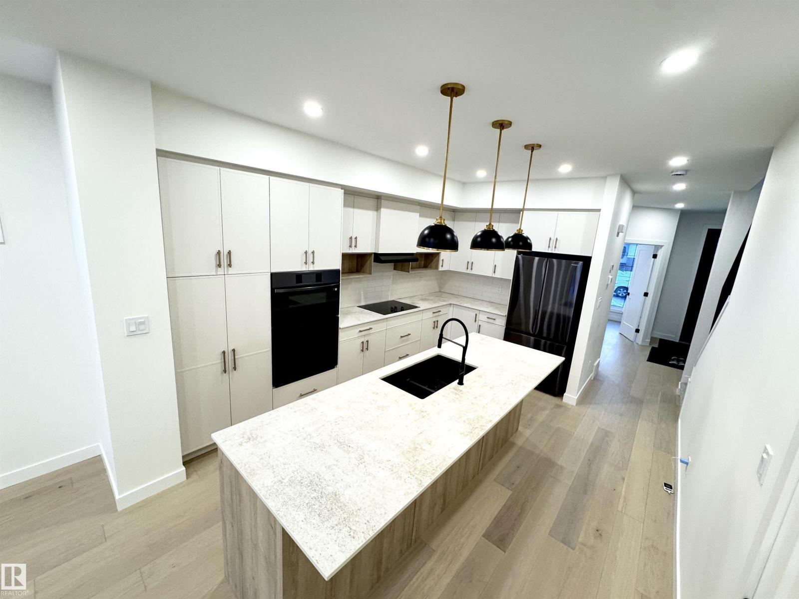 10629 129 ST NW, Edmonton