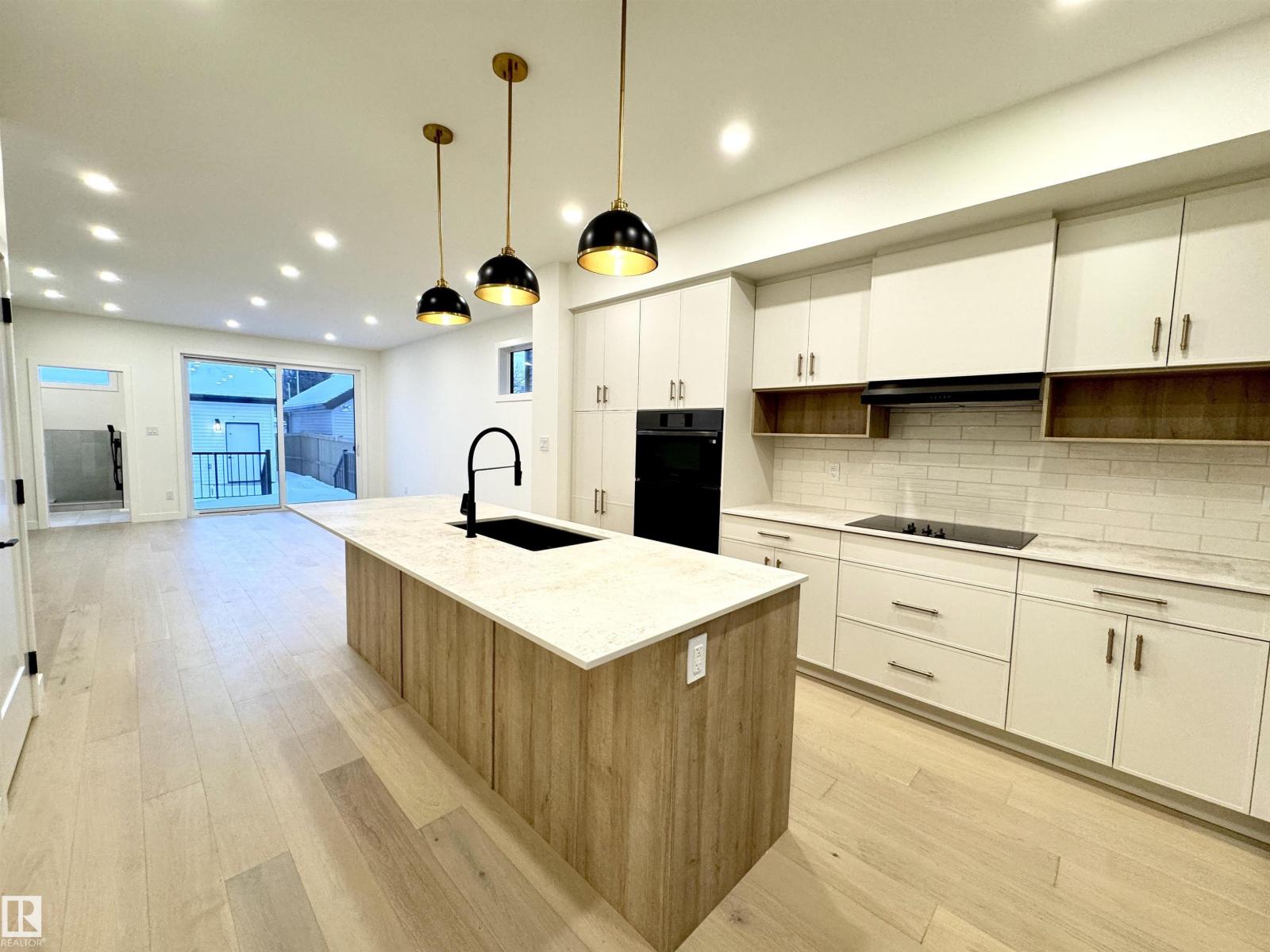 10629 129 ST NW, Edmonton