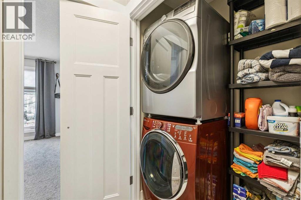 Single Family House for Sale in    Avenue NW Mount Pleasant Calgary 