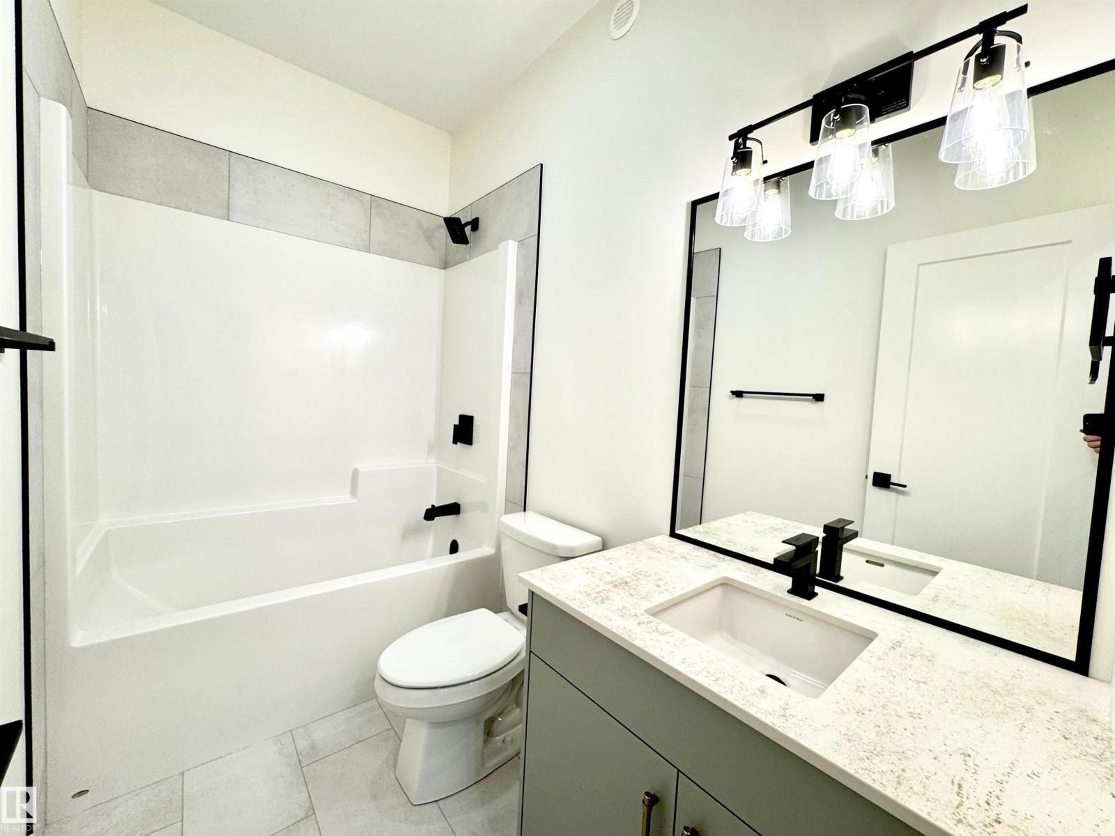 10629 129 ST NW, Edmonton