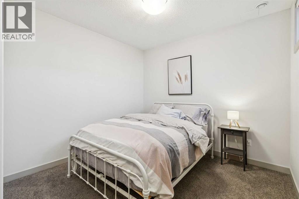 Single Family House for Sale in    Avenue NW Mount Pleasant Calgary 