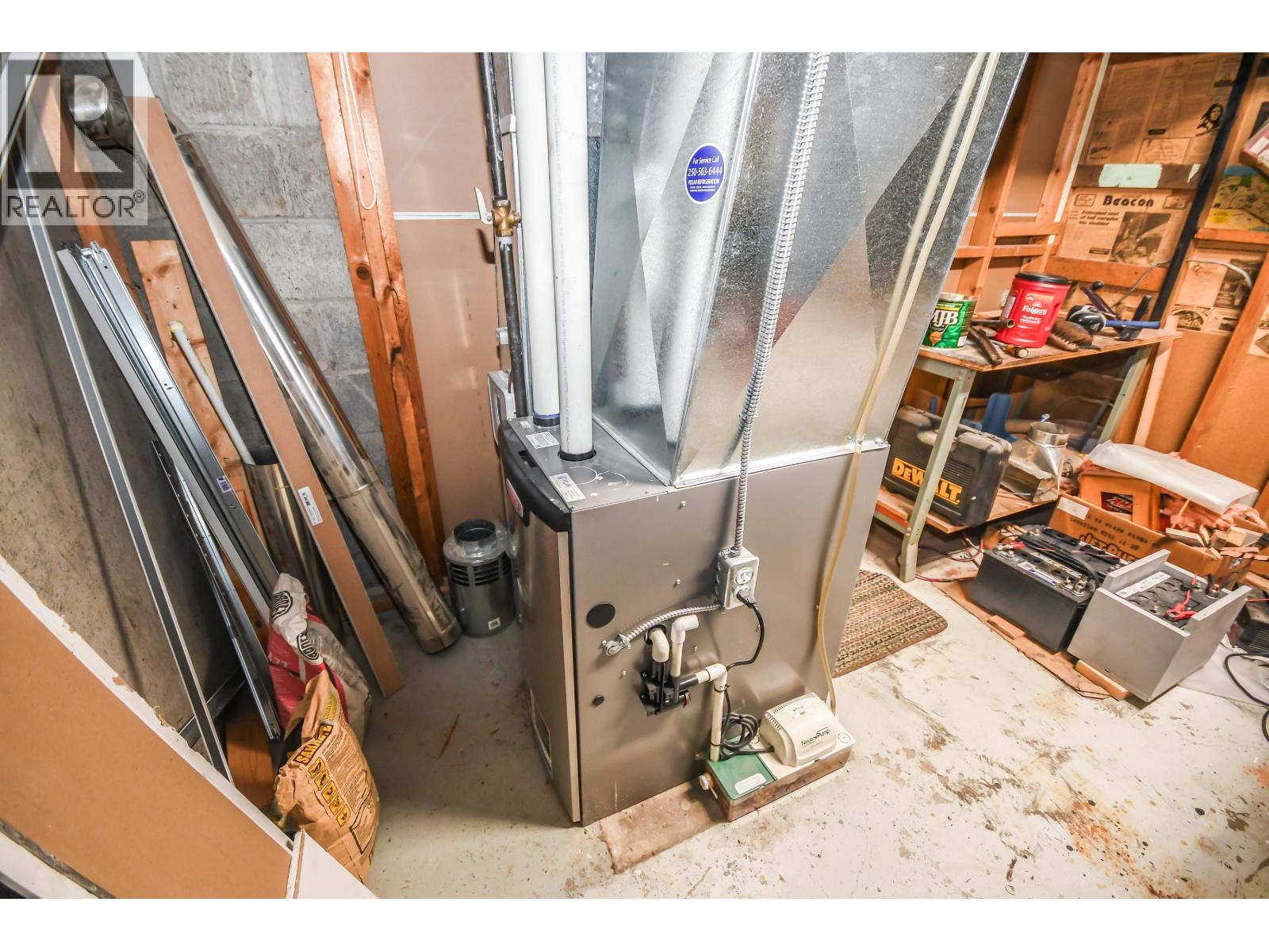 110 S MOFFAT STREET - 26