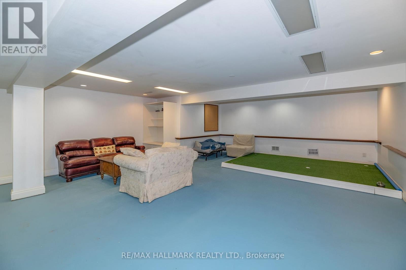 1 LAURA SECORD PLACE - 37