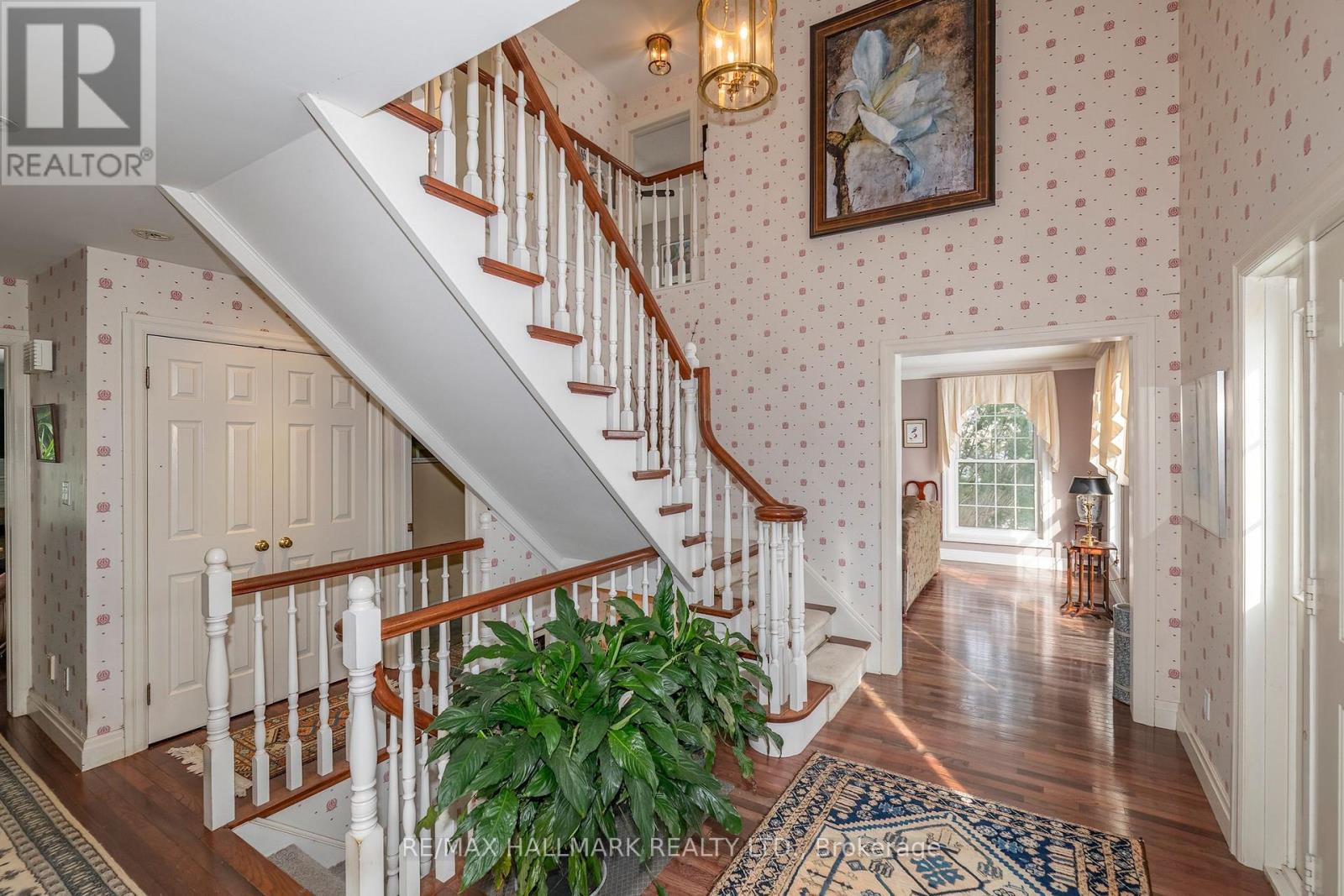 1 LAURA SECORD PLACE - 5