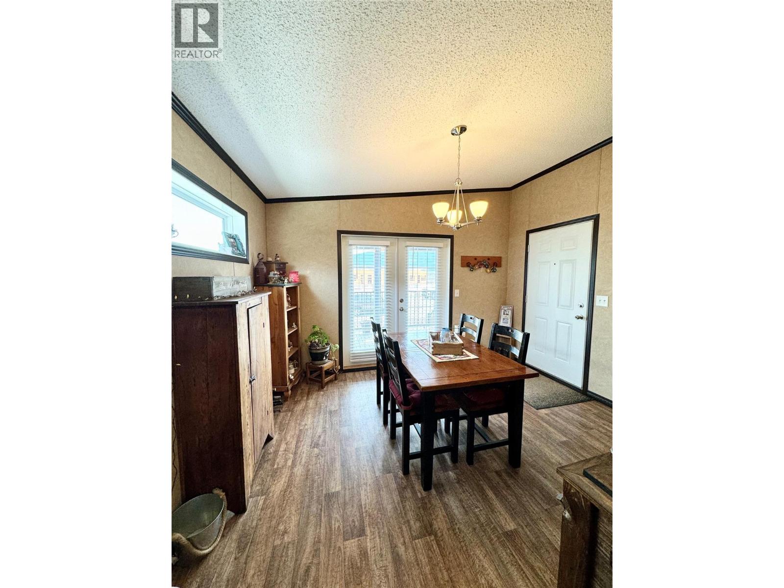 2581 SPRING BANK AVENUE - 8