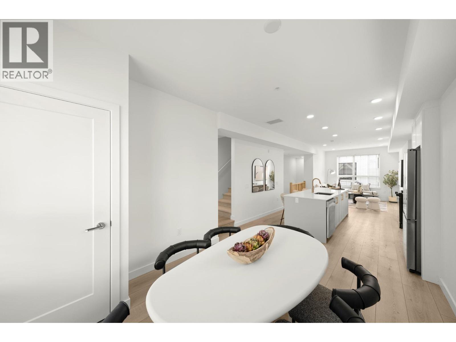 6 728 LEA AVENUE, Coquitlam