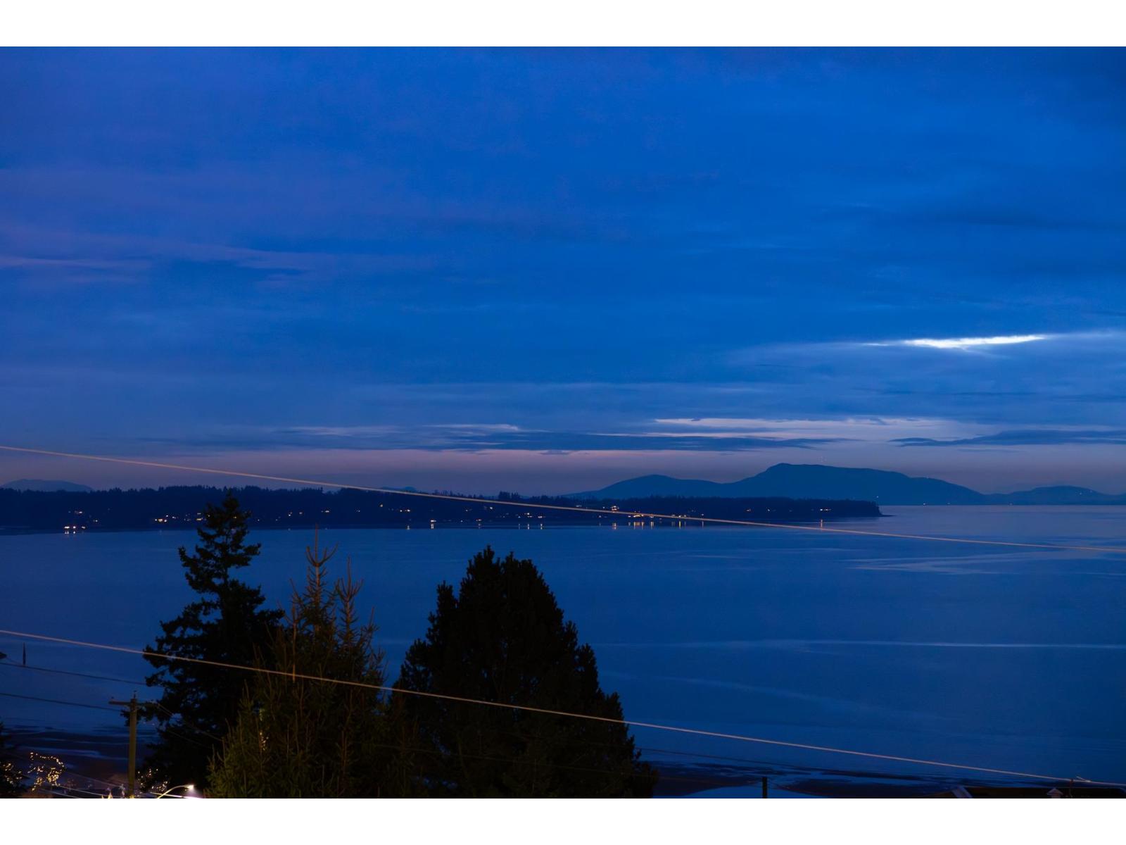 14799 OXENHAM AVENUE, White Rock