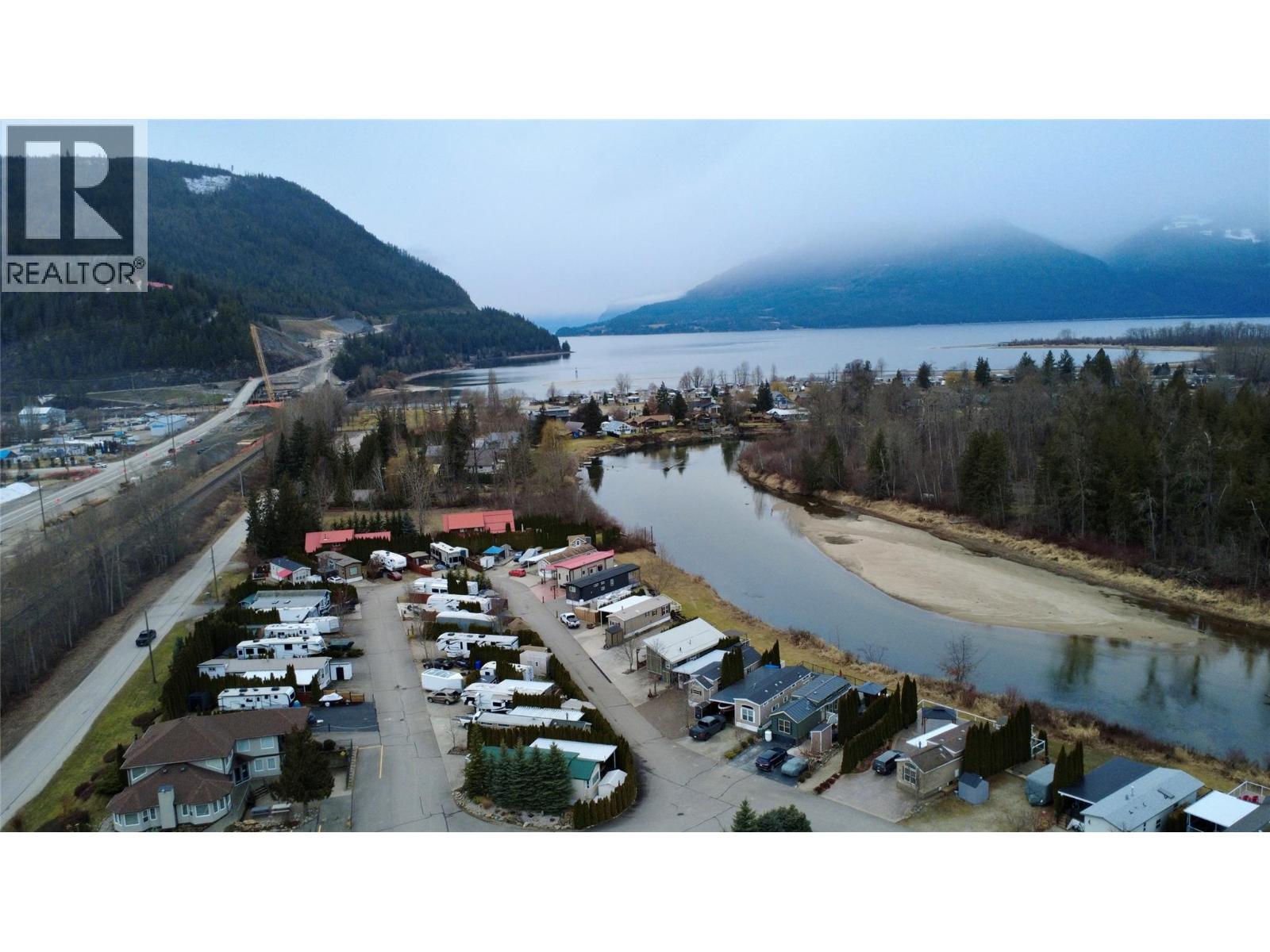  1383 Silver Sands Road, Sicamous