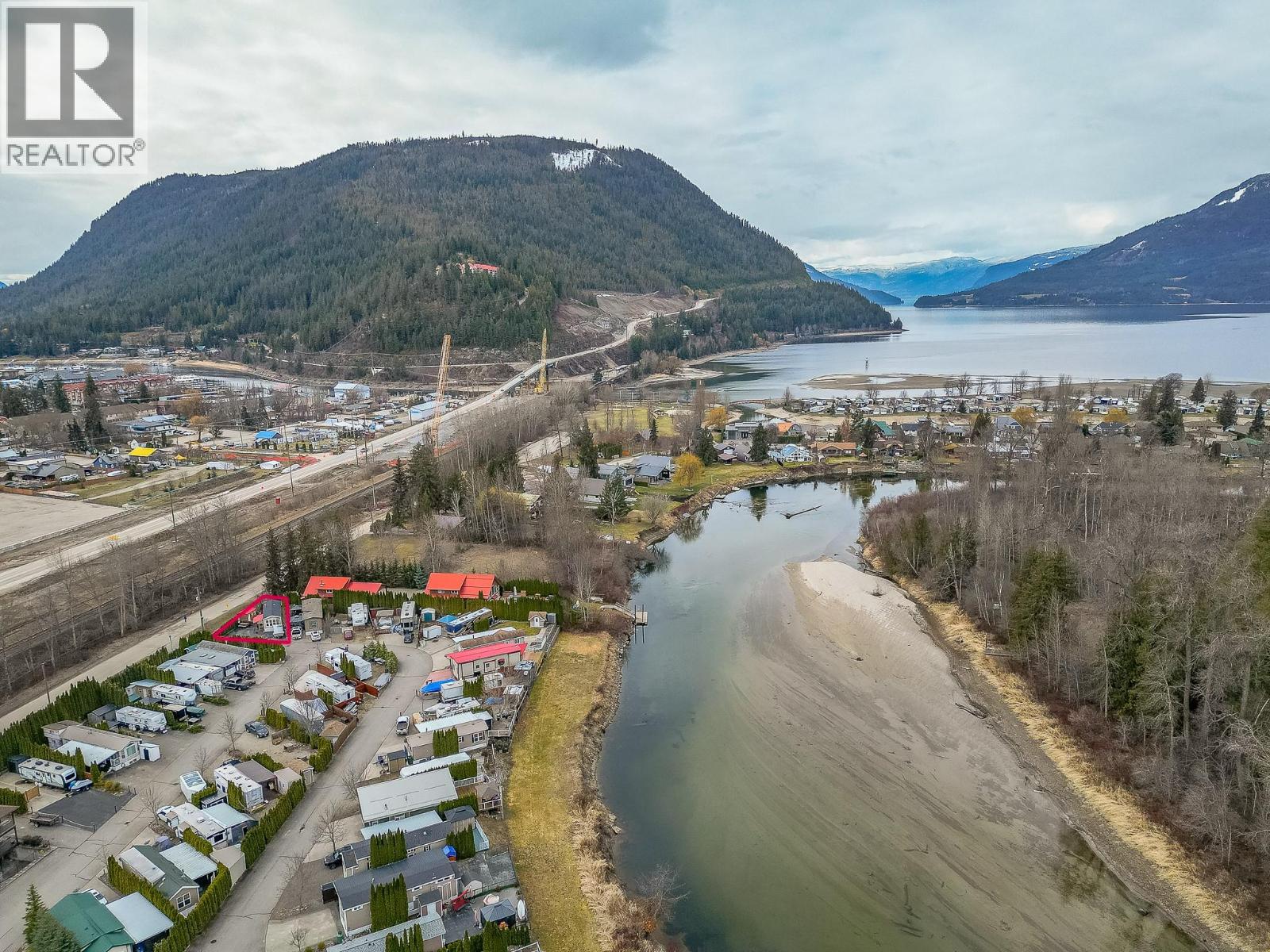  1383 Silver Sands Road, Sicamous