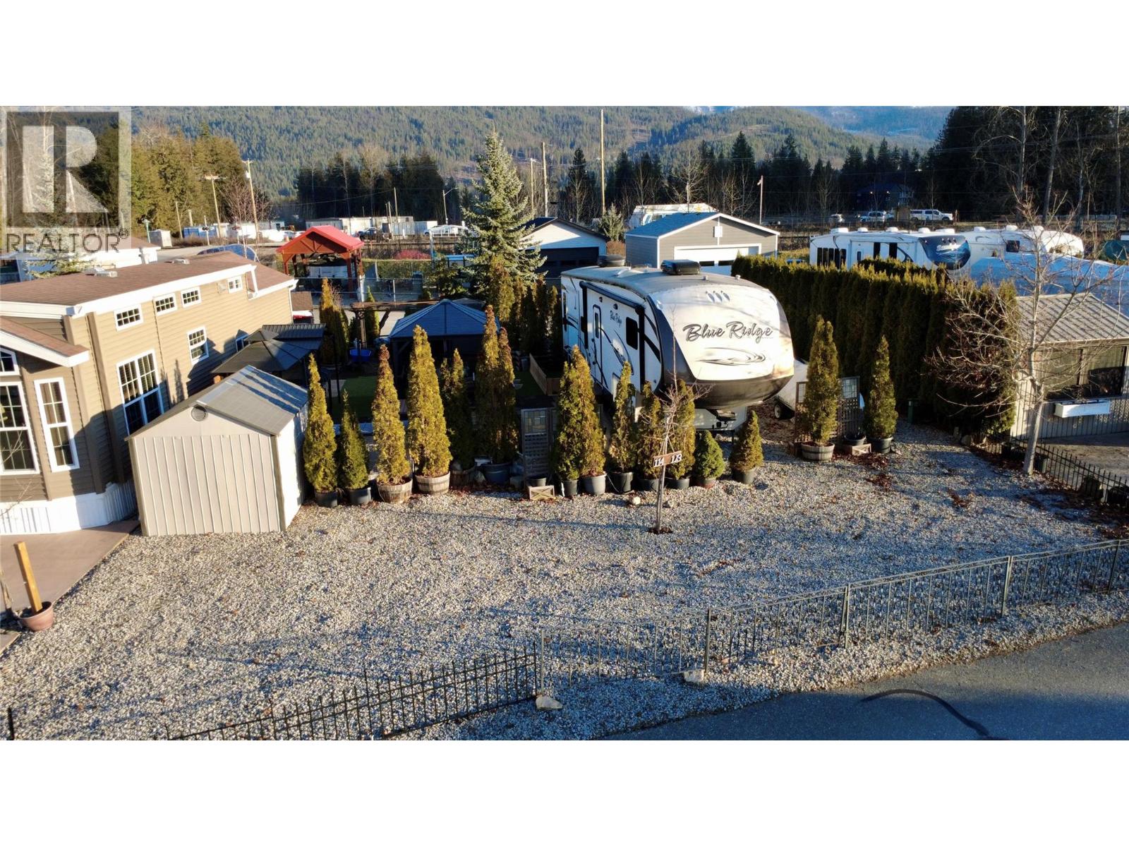  1383 Silver Sands Road, Sicamous