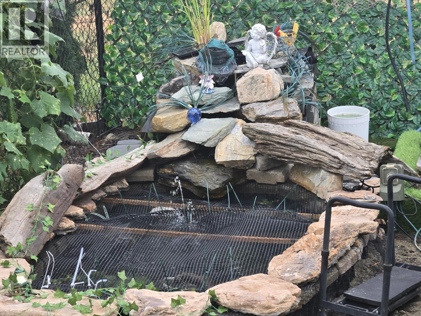 #107 5005 RIVER ROAD - 28