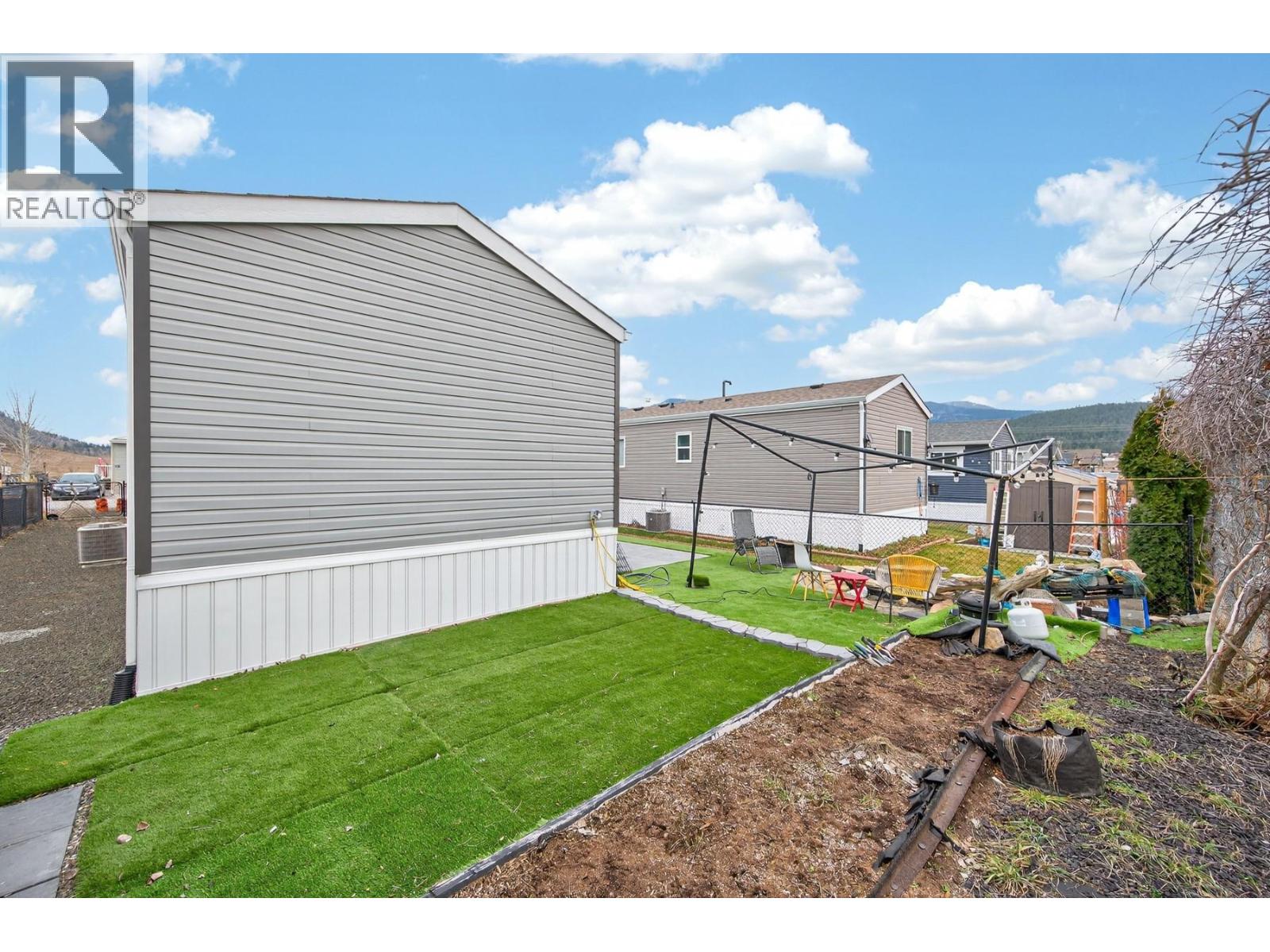 #107 5005 RIVER ROAD - 30