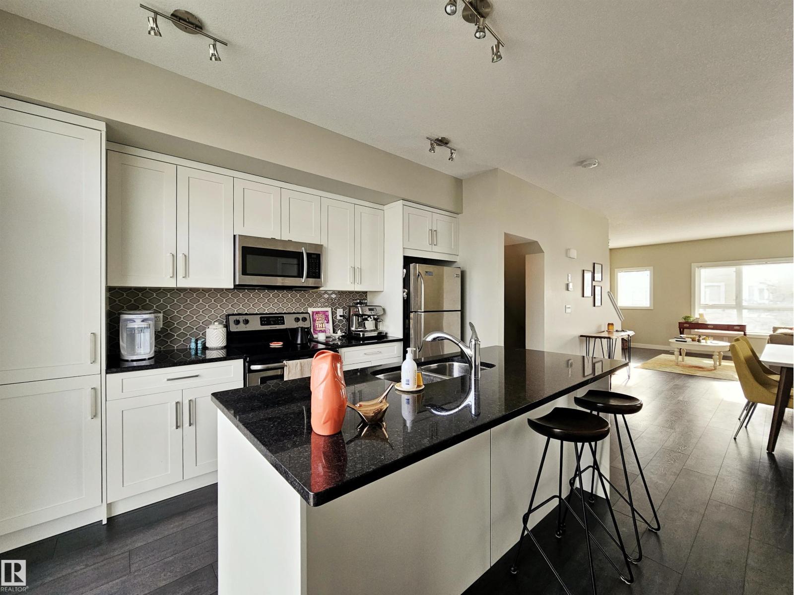 #129 2560 PEGASUS BV NW, Edmonton