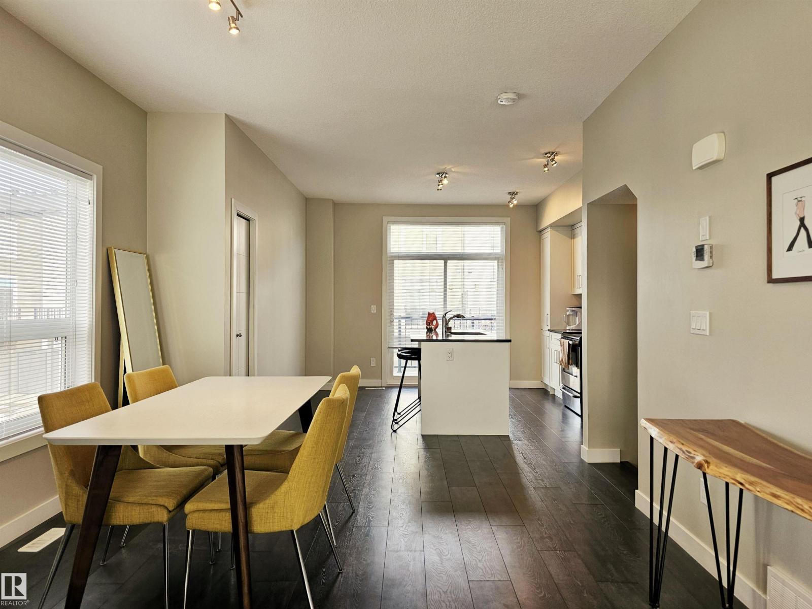 #129 2560 PEGASUS BV NW, Edmonton