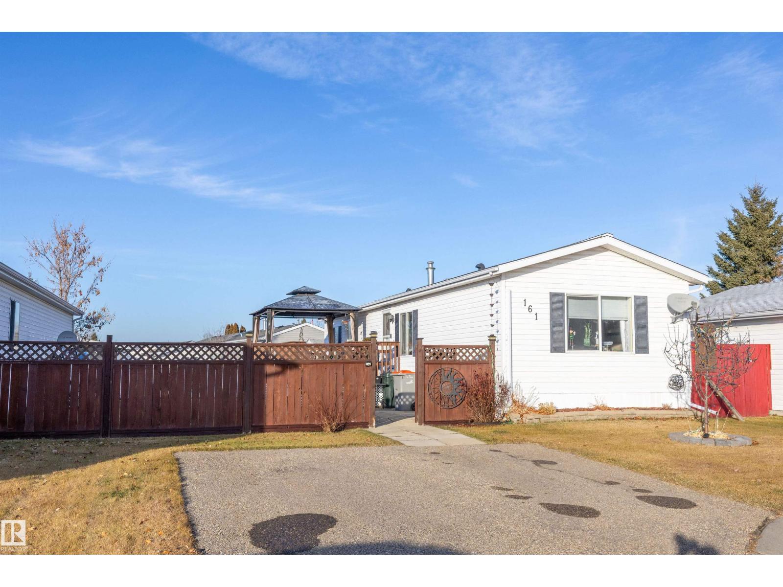 #161 3400 48 ST, Stony Plain