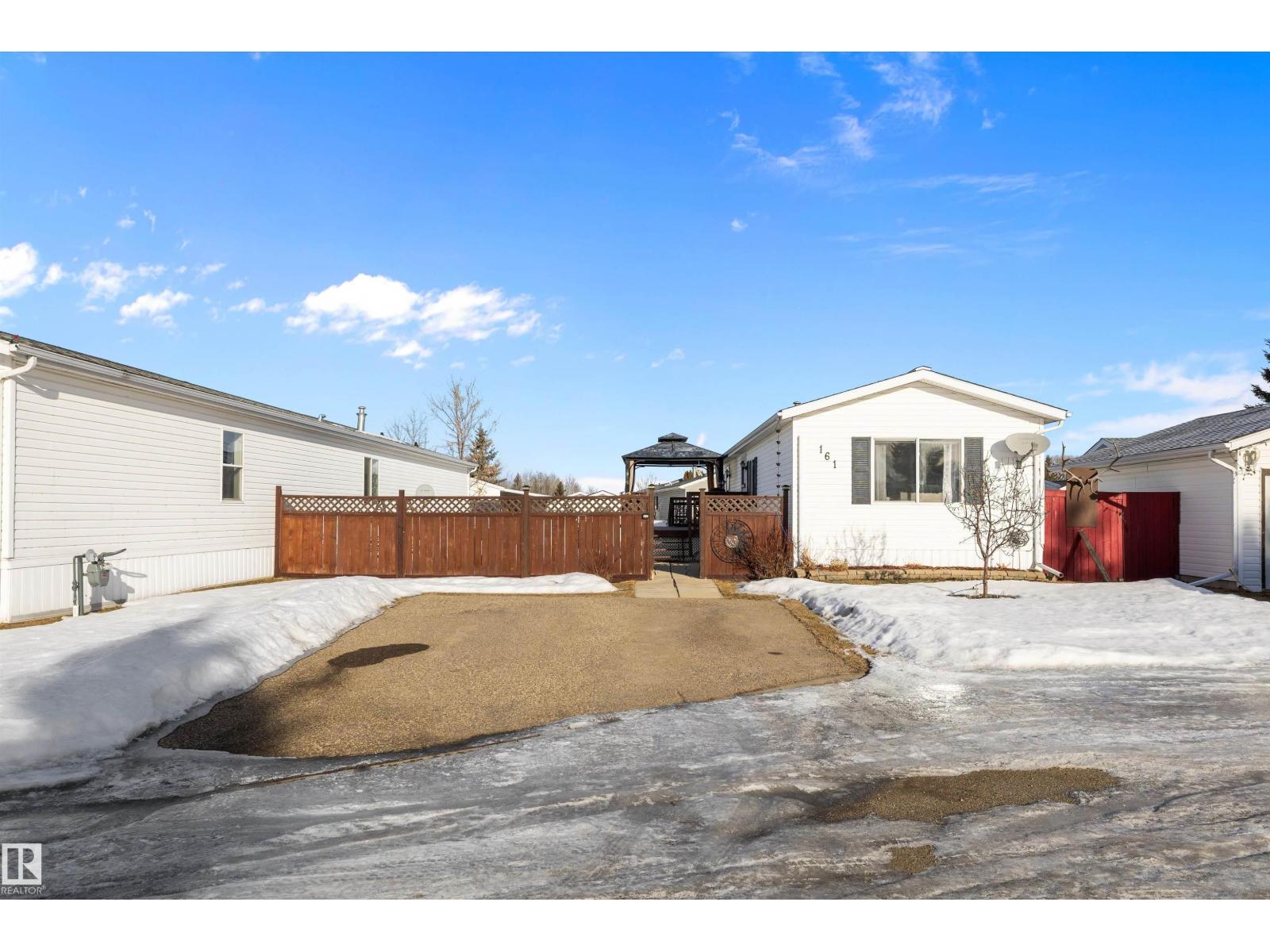 #161 3400 48 ST, Stony Plain
