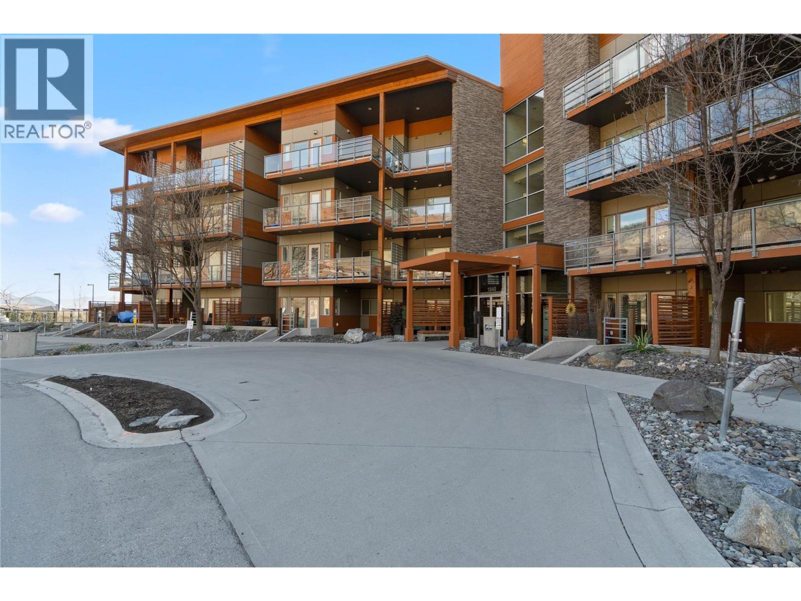 #3102 1040 TALASA COURT - 22