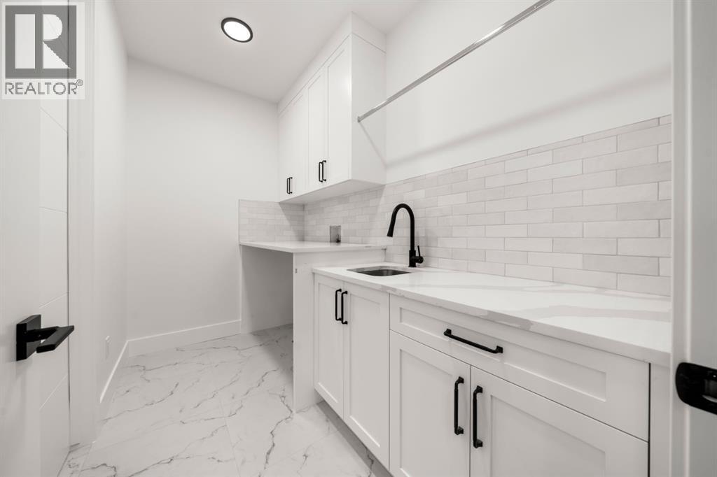 Single Family House for Sale in   Avenue SW South Calgary Calgary 