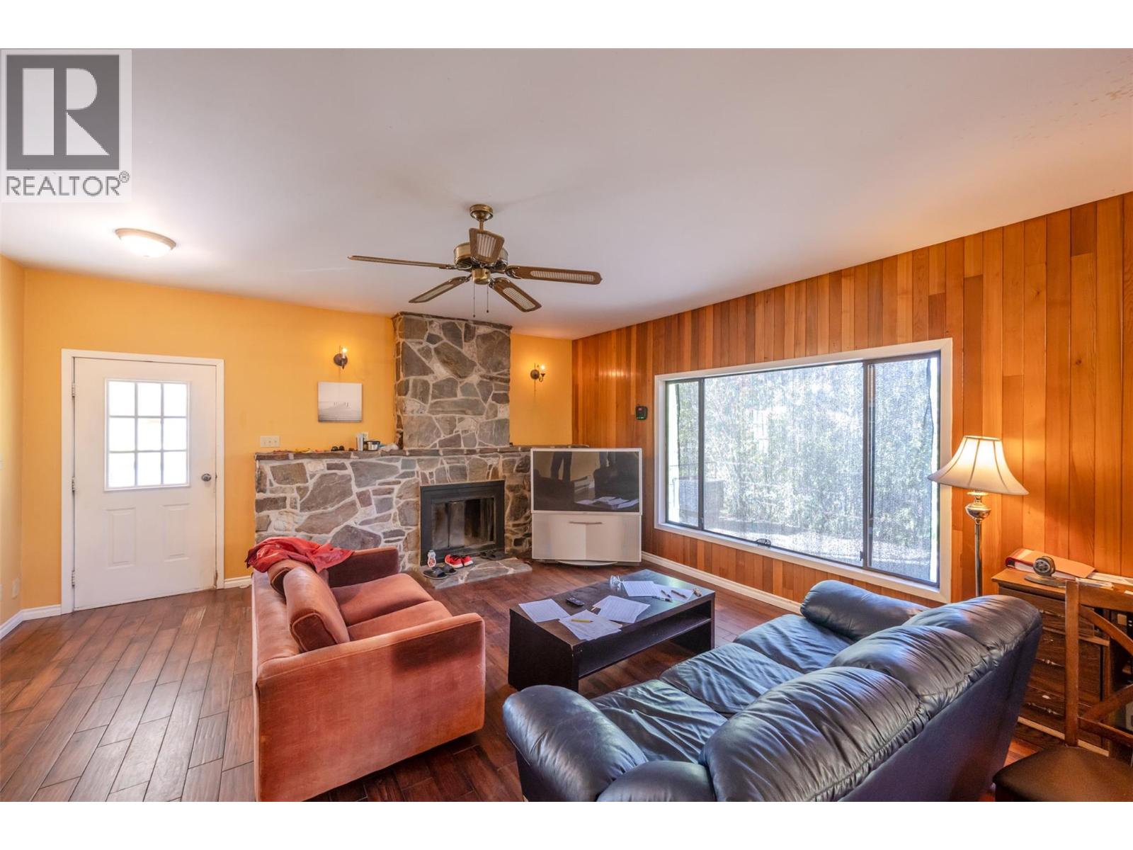  1002/963 Highway 3 Other, Cawston