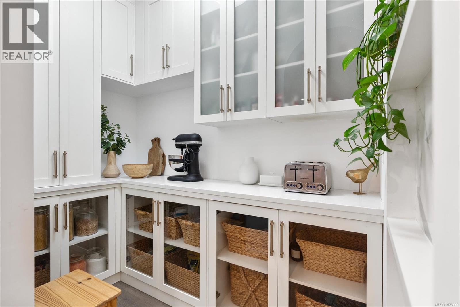 2168 Champions Way, Langford