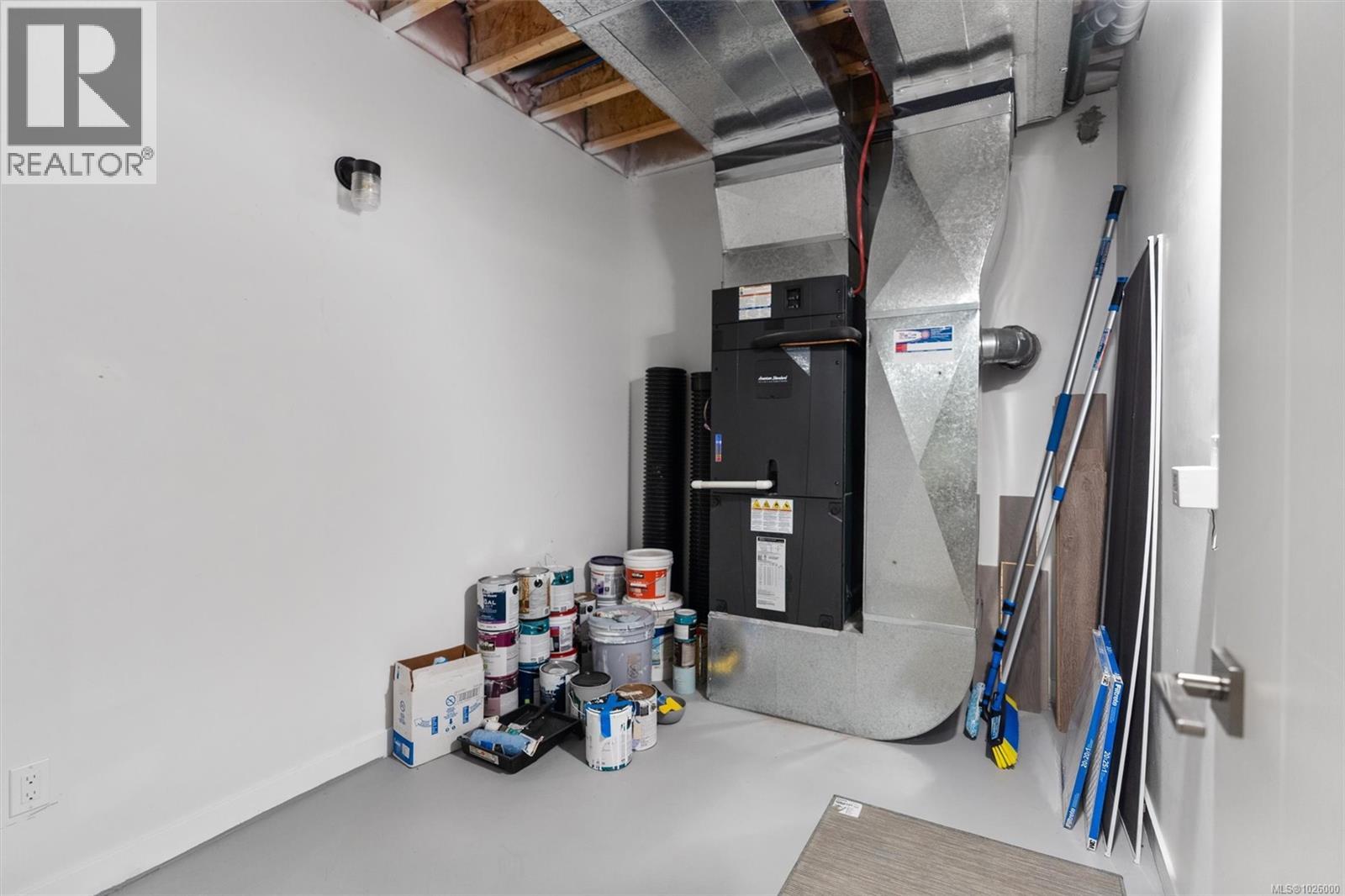 2168 Champions Way, Langford