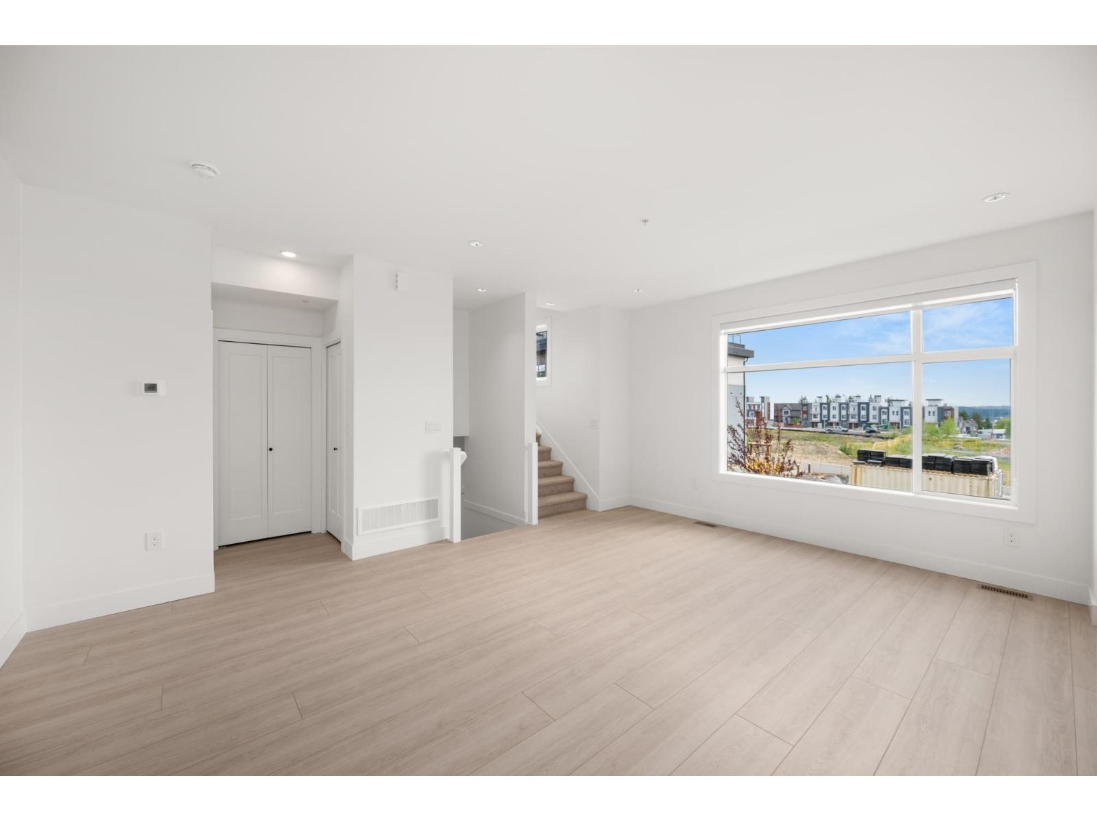 49 20335 70A AVENUE, Langley