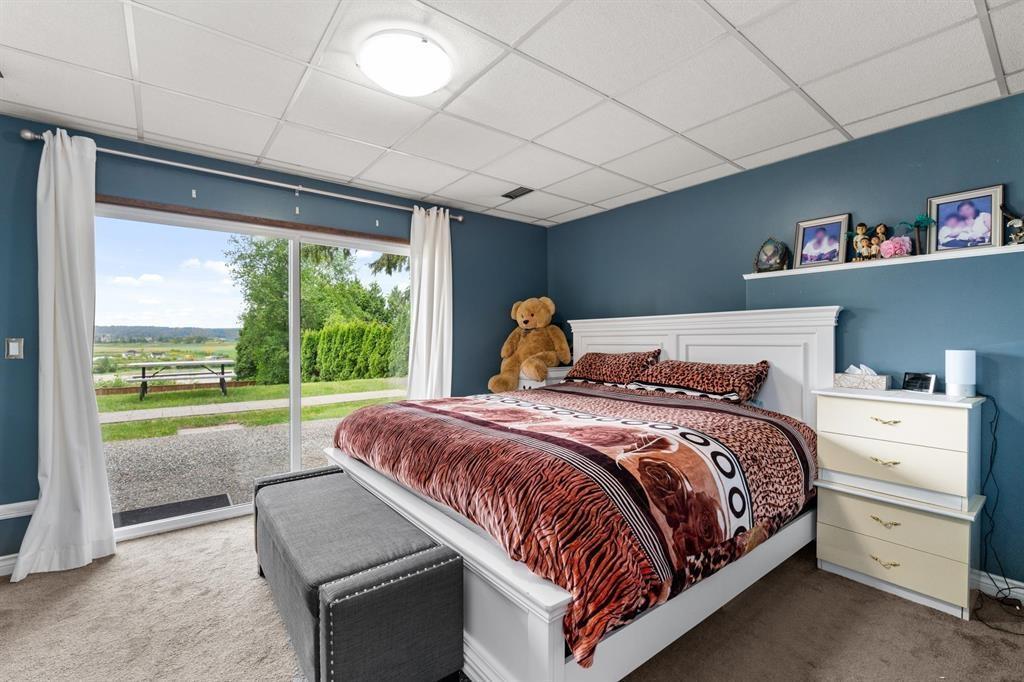 14534 LOMBARD PLACE, Surrey