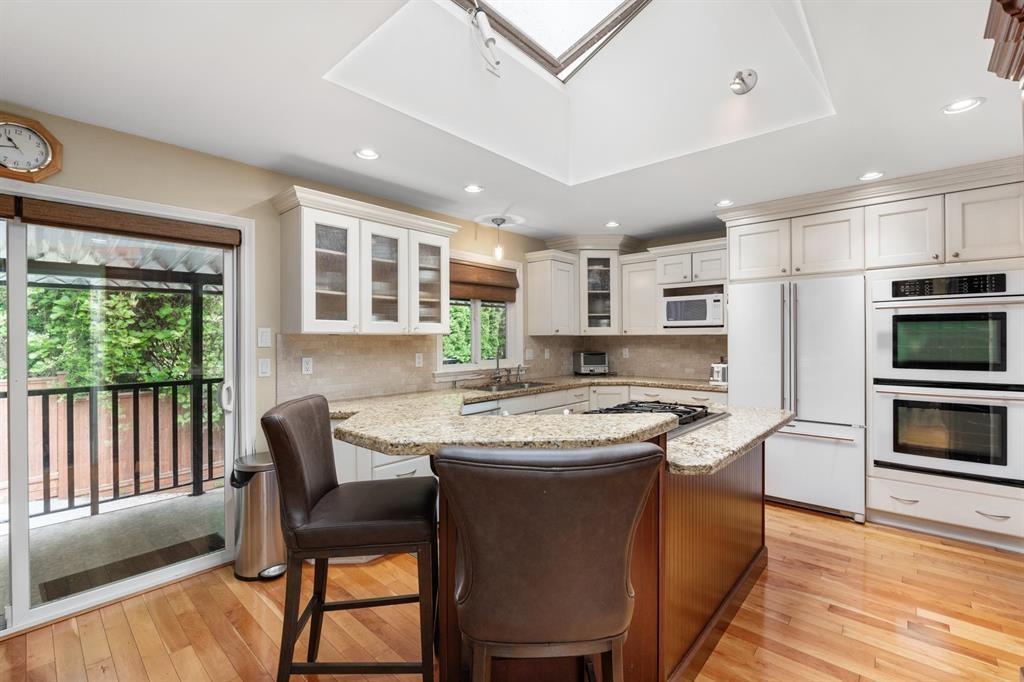 14534 LOMBARD PLACE, Surrey