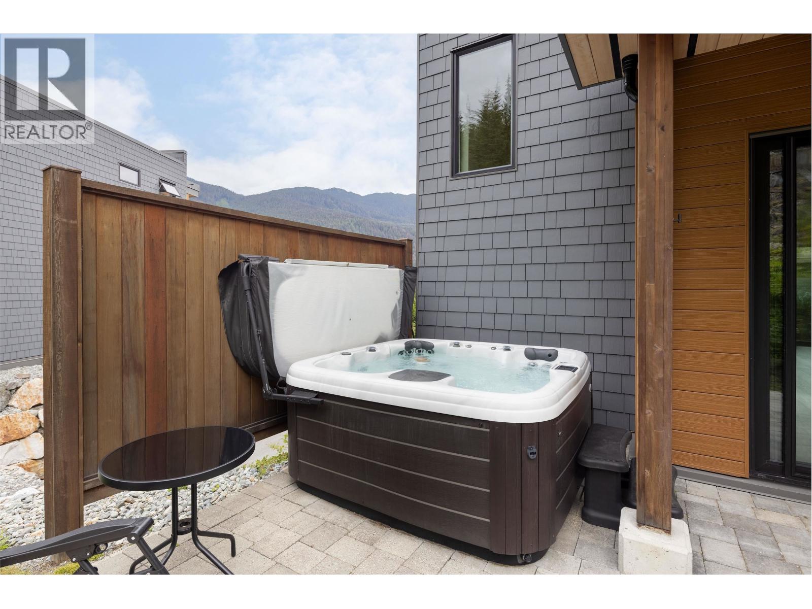 8 1350 CLOUDBURST DRIVE, Whistler