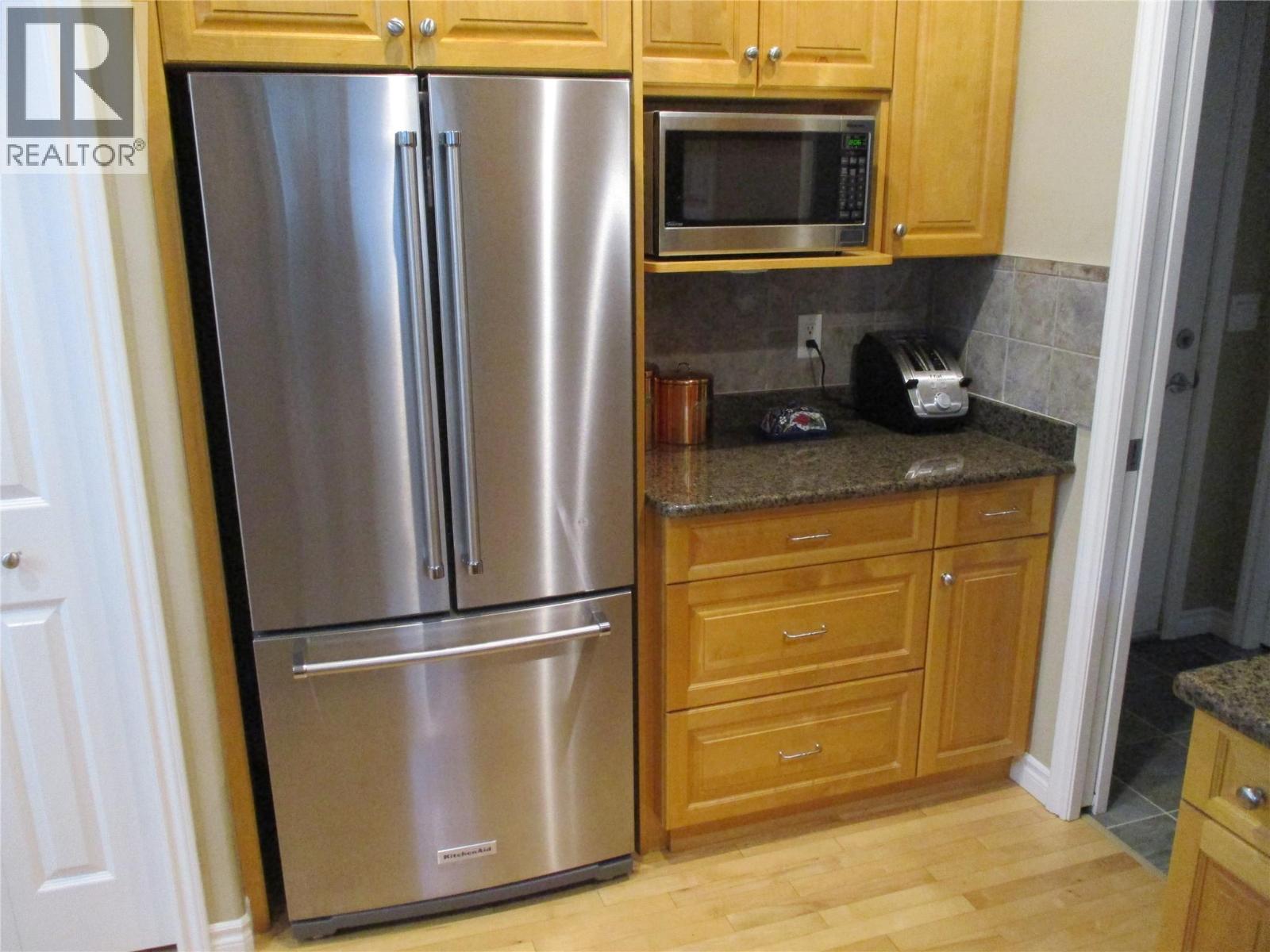 2722 Mount Dale Place, Blind Bay