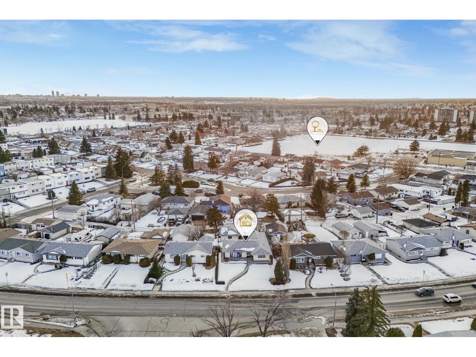 9007 135 AV NW, Edmonton