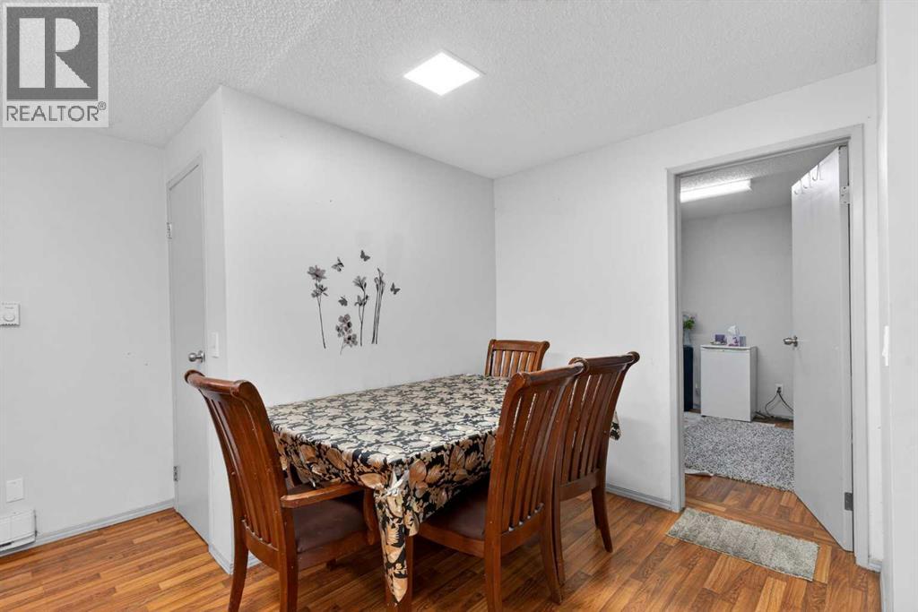 Single Family House Bi-level for Sale in  Pinepoint Drive NE Pineridge Calgary 