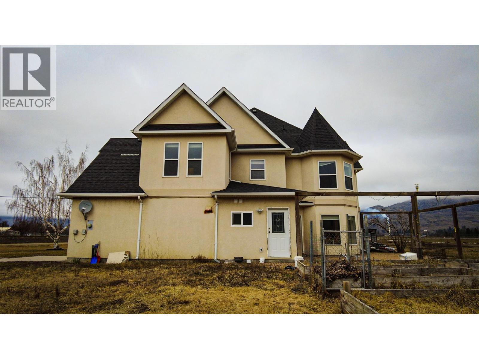 670 Cameron Avenue, Grand Forks