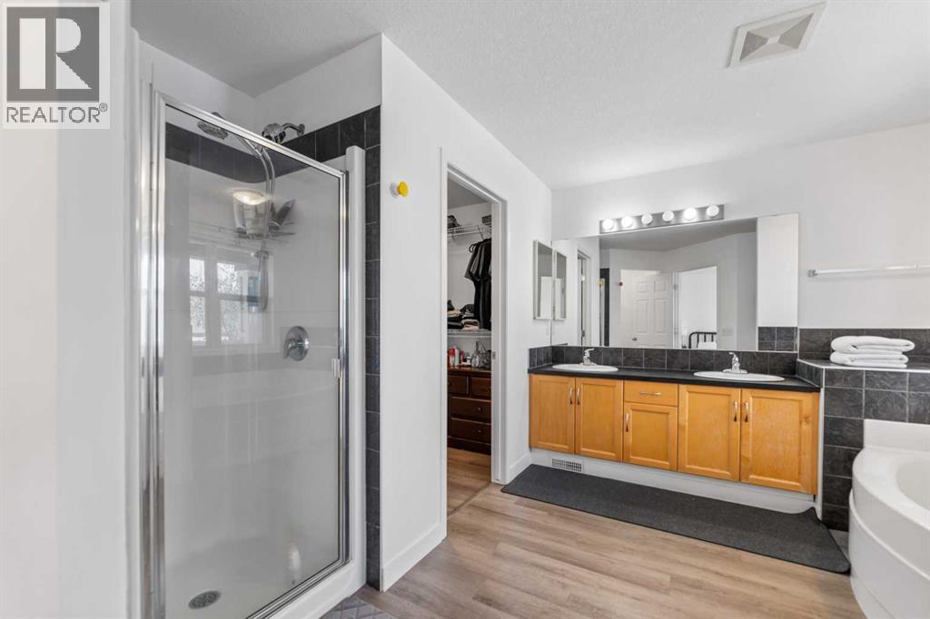 Single Family House for Sale in  Elgin Avenue SE McKenzie Towne Calgary 