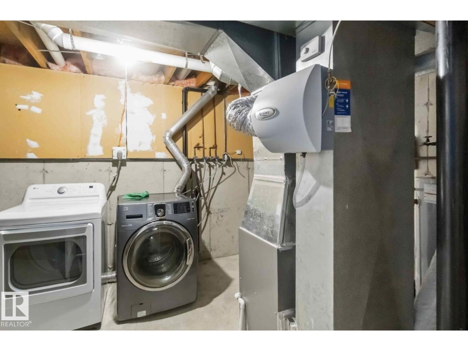 #8 14511 52 Street NW, Edmonton