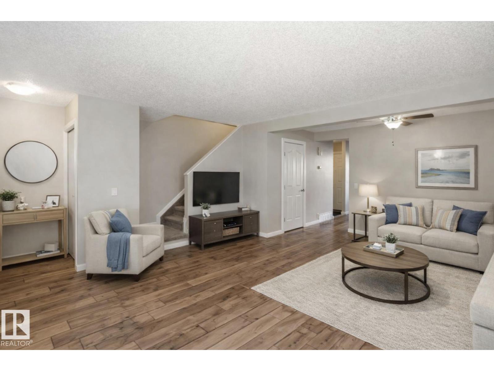 #8 14511 52 Street NW, Edmonton