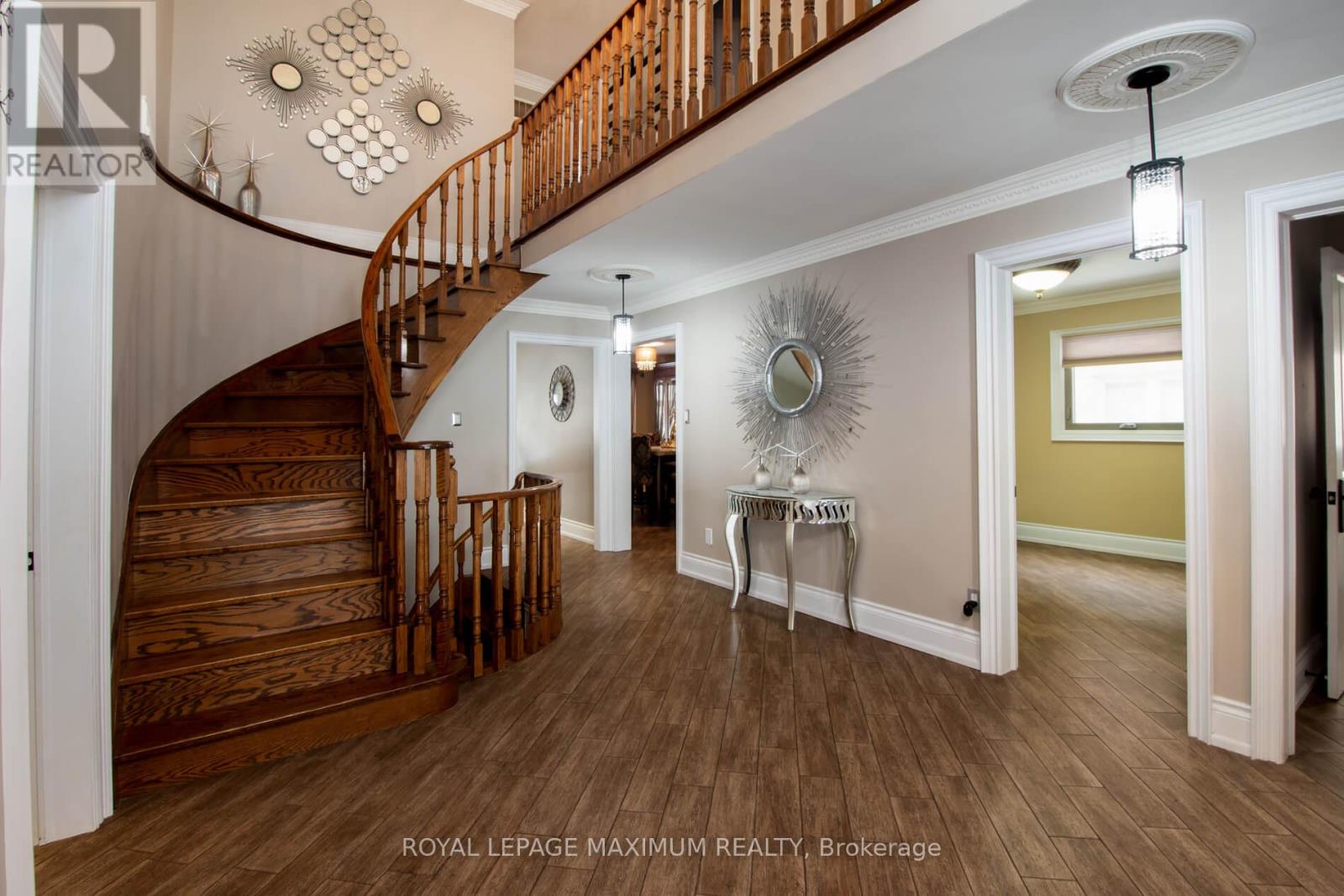 61 GAS LIGHT CRESCENT - Photo 5 of 46, Vaughan (East Woodbridge), Ontario