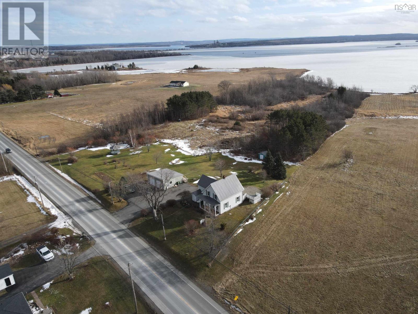 Property 20 of 21 of 2892 NS-376