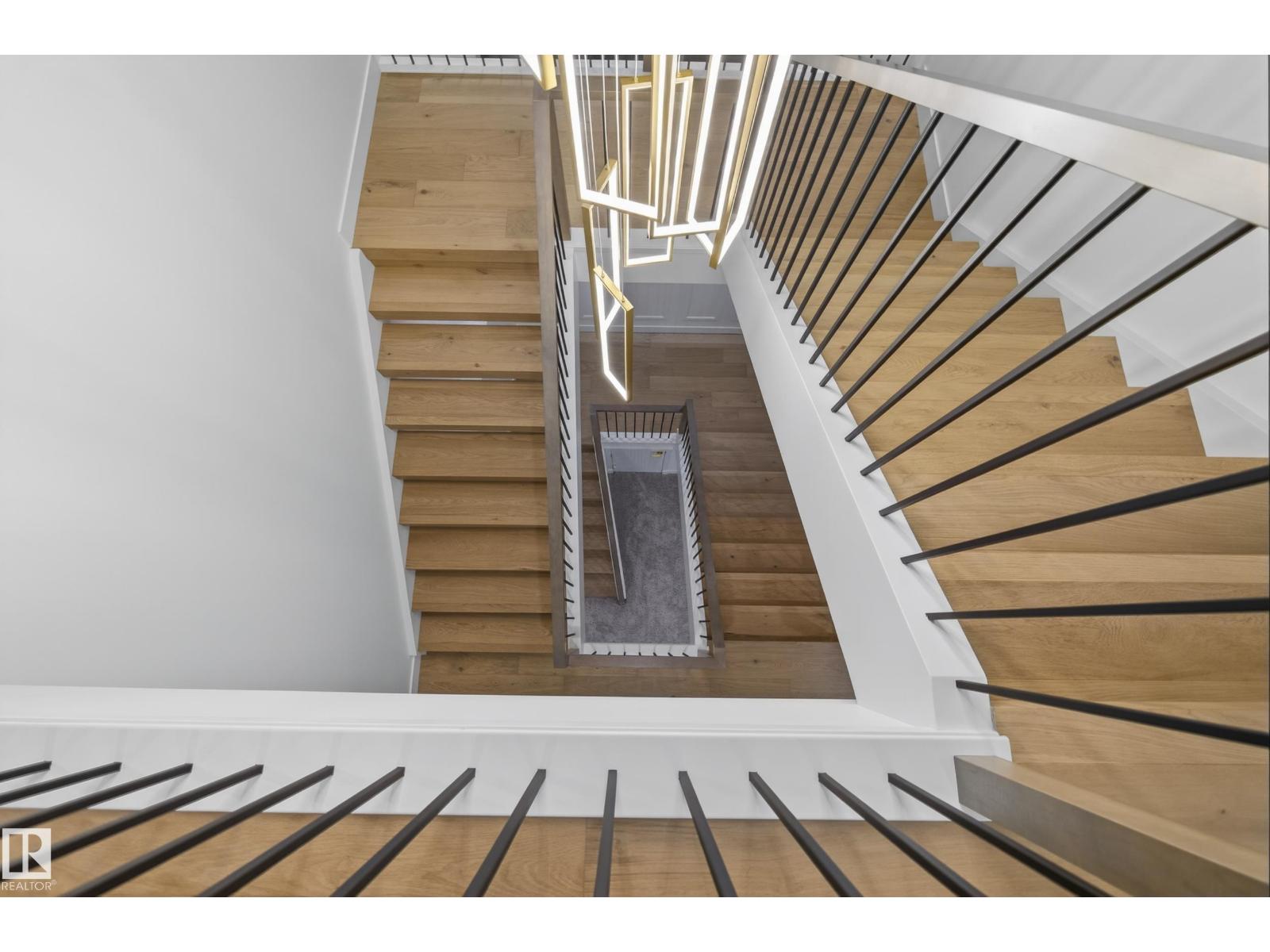 14320 MACKENZIE DR NW, Edmonton