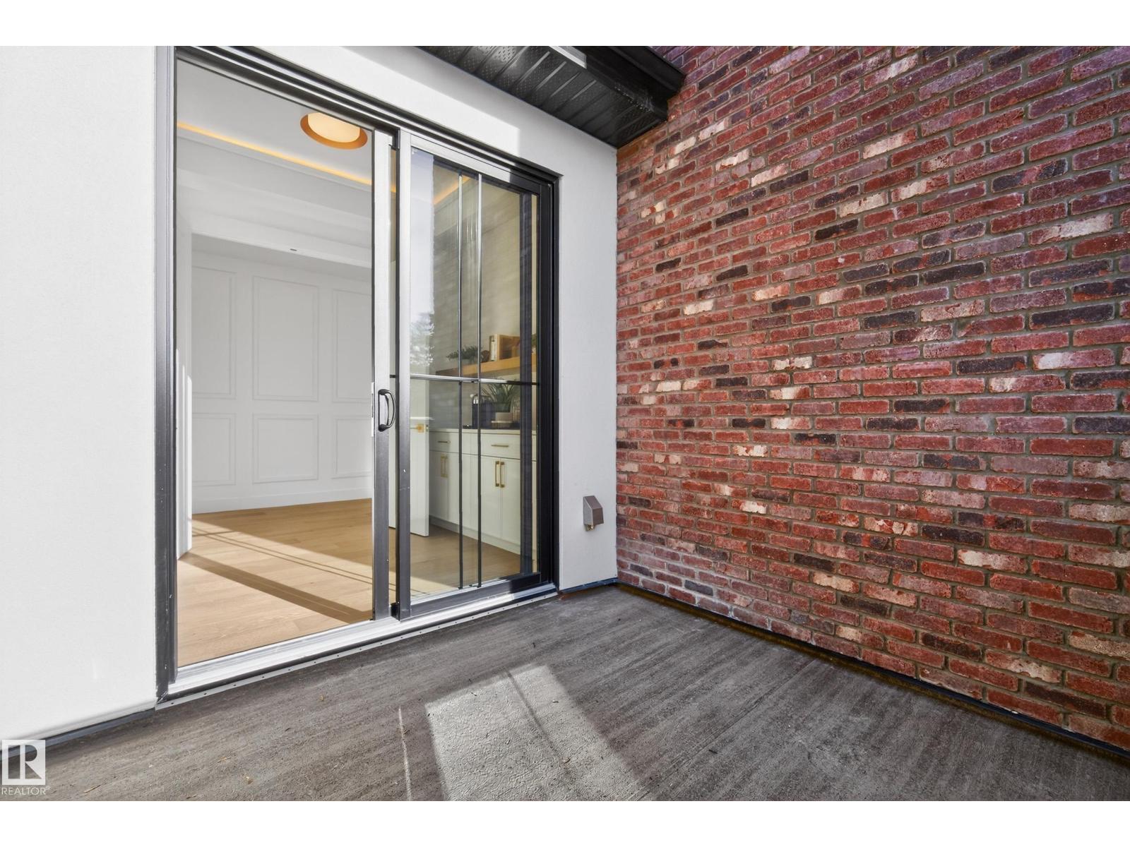 14320 MACKENZIE DR NW, Edmonton