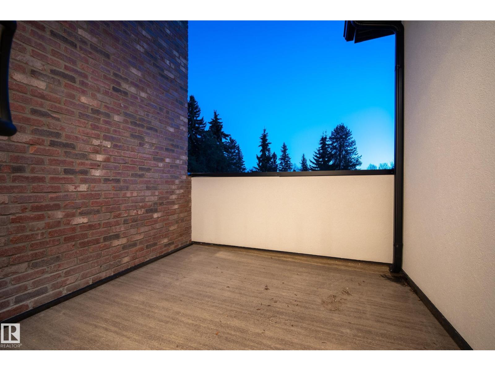 14320 MACKENZIE DR NW, Edmonton