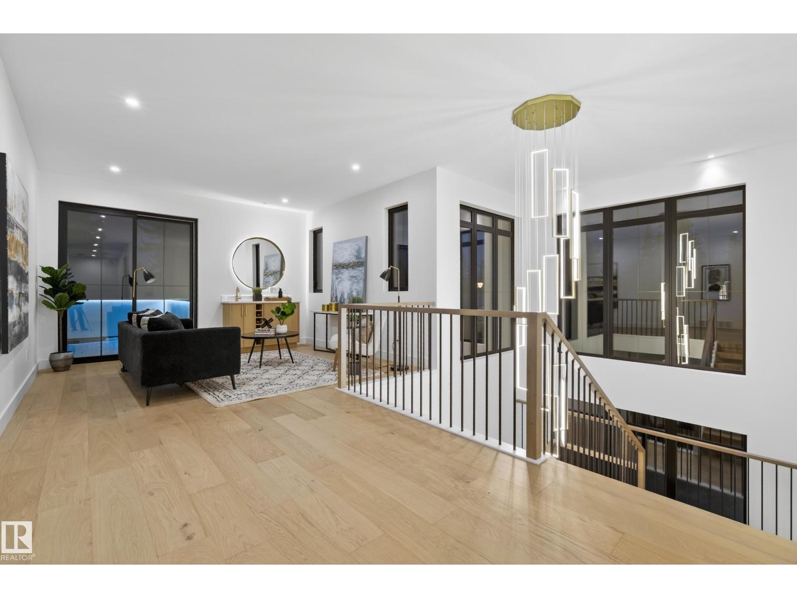 14320 MACKENZIE DR NW, Edmonton