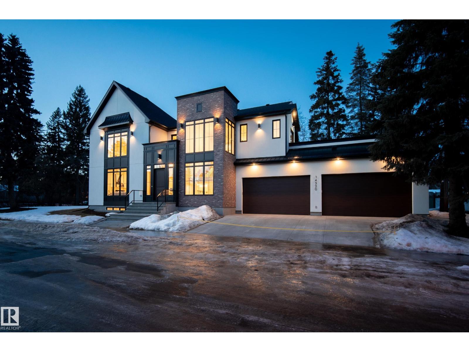 14320 MACKENZIE DR NW, Edmonton