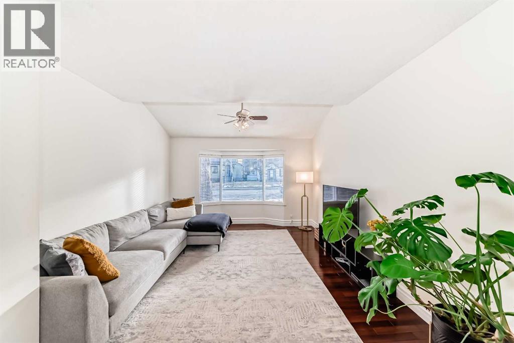 Single Family House for Sale in   Avenue NE Tuxedo Park Calgary 