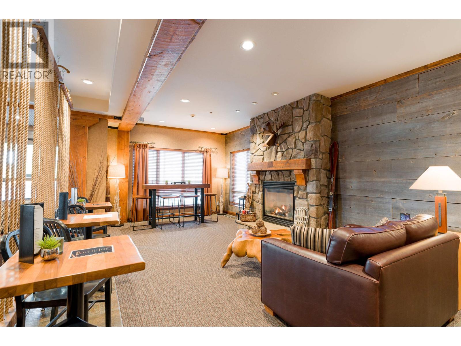 101 1490 HIGHWAY 99, Pemberton