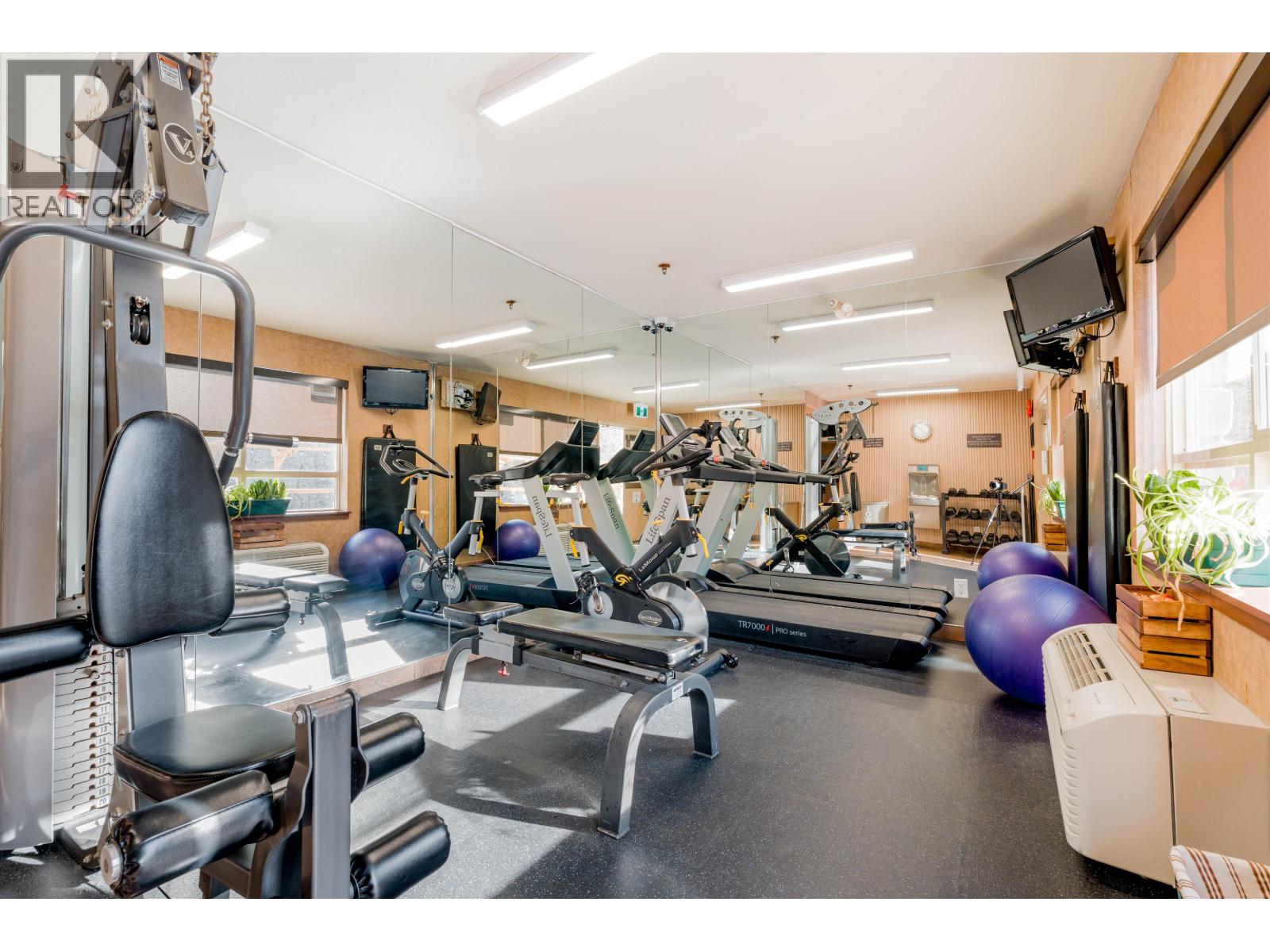 101 1490 HIGHWAY 99, Pemberton