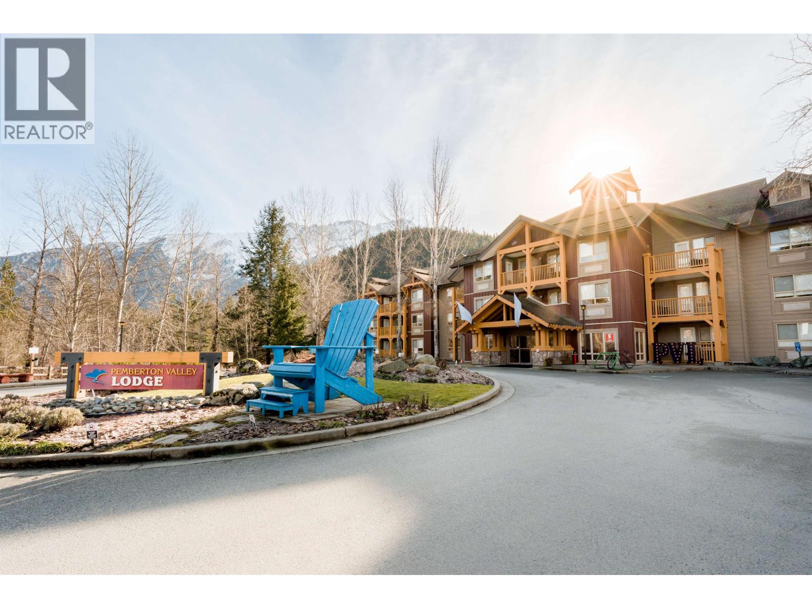 101 1490 HIGHWAY 99, Pemberton