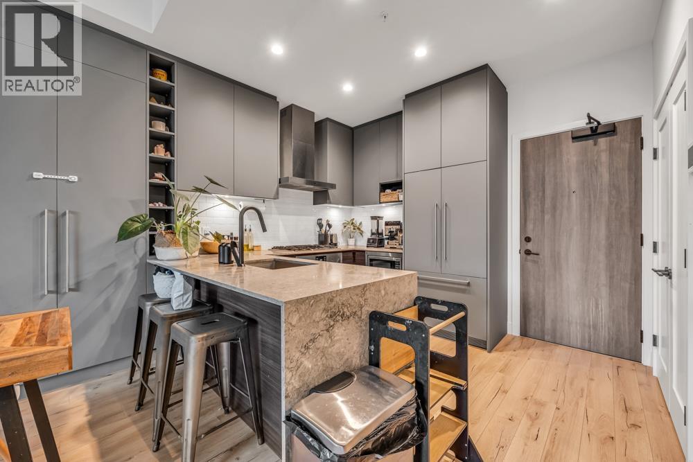 615 3131 MURRAY STREET, Port Moody