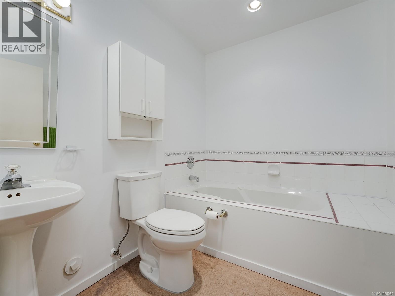 39 4125 Interurban Road, Saanich